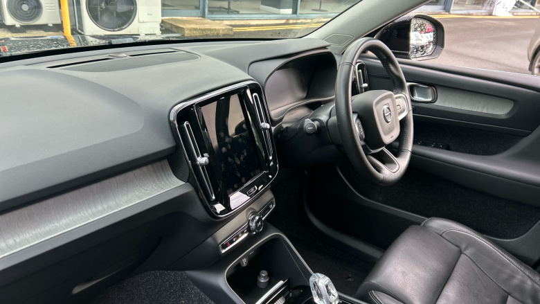 Volvo Xc40 1.5 T3 [163] Inscription Pro 5dr Geartronic Petrol Estate